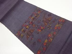 本結城紬横段に鳥・草花模様刺繍洒落袋帯